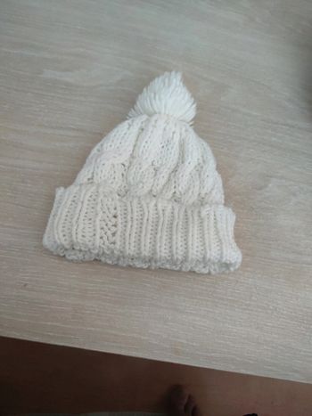 Bonnet blanc tricot grosse maille 8/12 ans