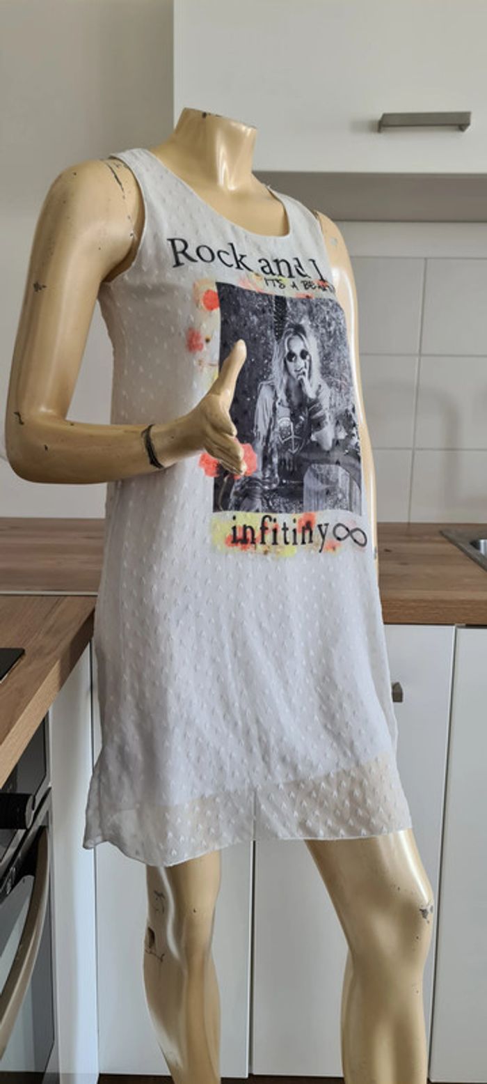 tres jolie robe legere avec doublure taille 36 - photo numéro 4