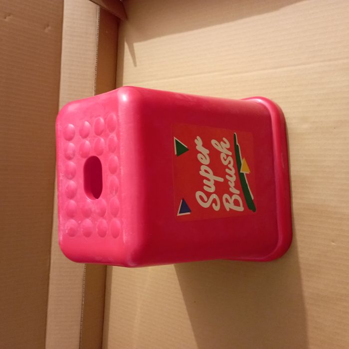 tabouret enfant rouge