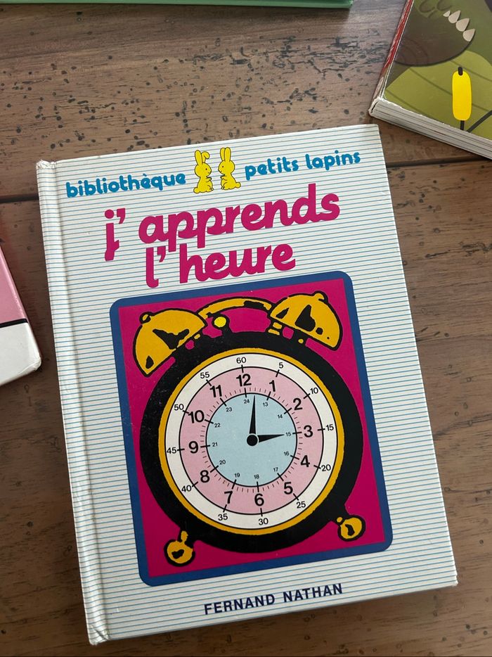 Lot livres enfants divers - photo numéro 3