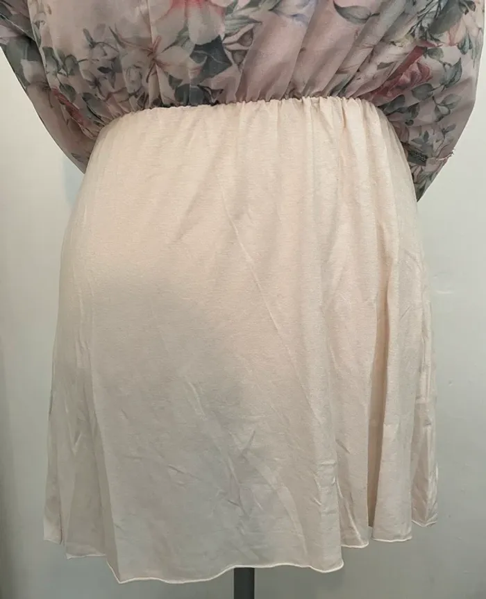 Robe fleurie rose – Taille M - photo numéro 3