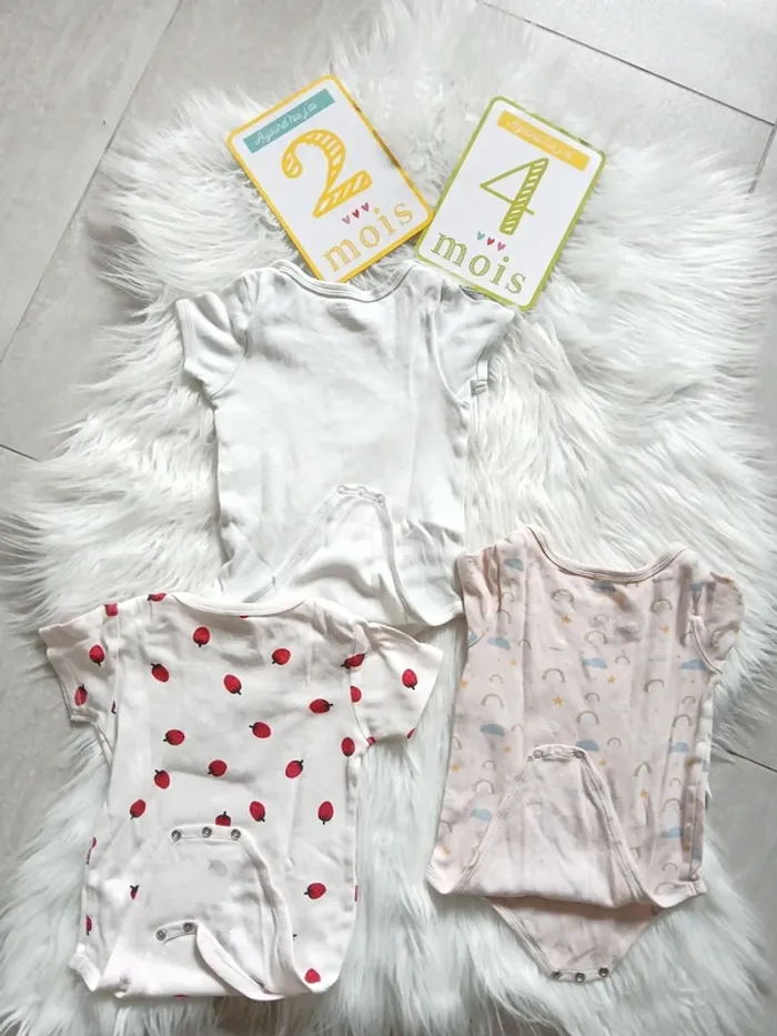 Lot de 3 bodies - photo numéro 2