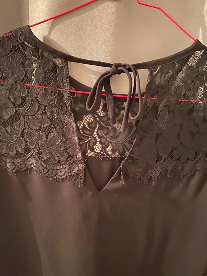 T-shirt dentelle - photo numéro 5