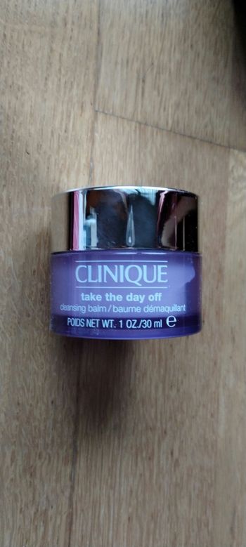 Démaquillant clinique 