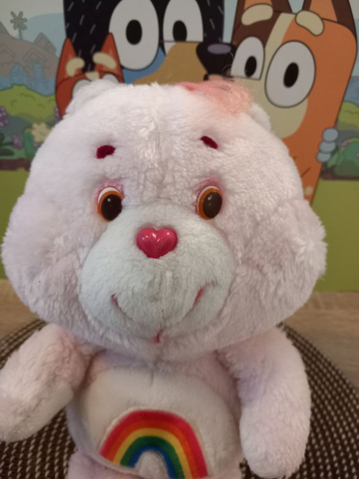 Peluche care bears arc en ciel vintage Kenner 1983 mesure 34cm - photo numéro 3