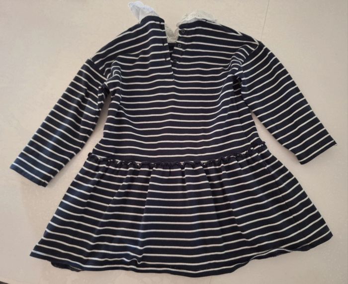 Robe Vertbaudet 5 ans - photo numéro 2