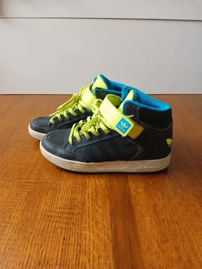 👟 Baskets montantes Adidas – Pointure 37 1/3 – État satisfaisant - photo numéro 3