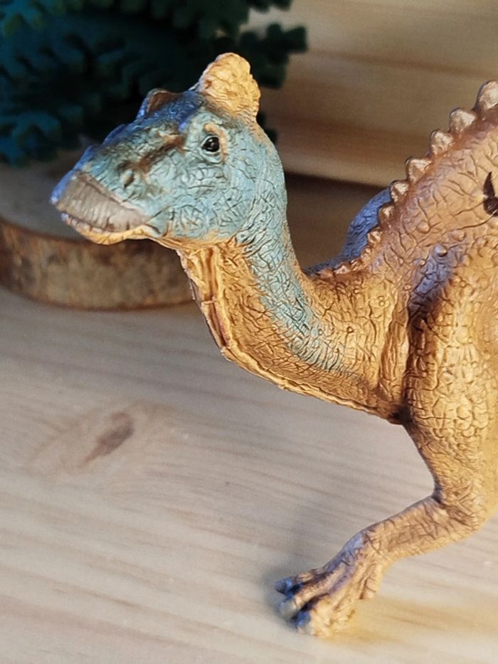 Schleich Edmontosaure Figurine dinosaure beige et bleu - photo numéro 3