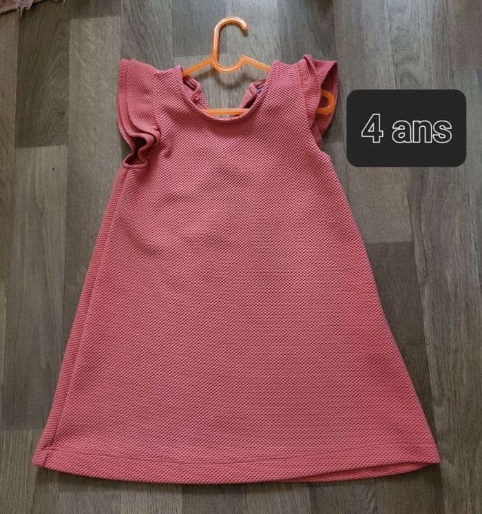 4 ans fille - photo numéro 7