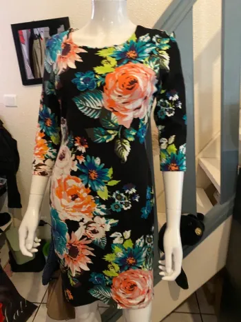 ref 439 Robe automne H&M