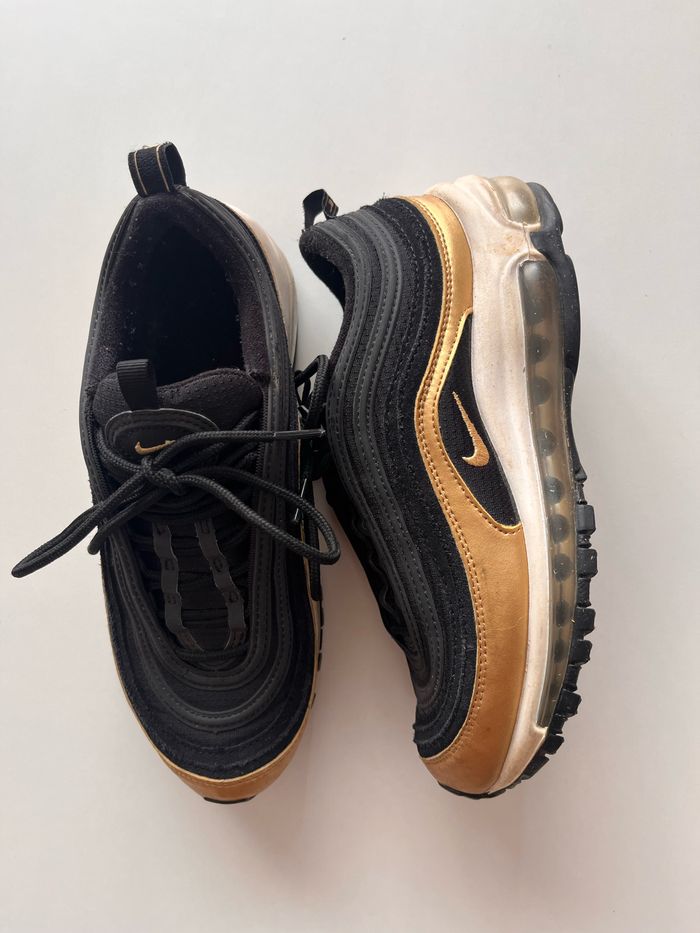 Baskets NIKE AirMax 97 Noir Gold