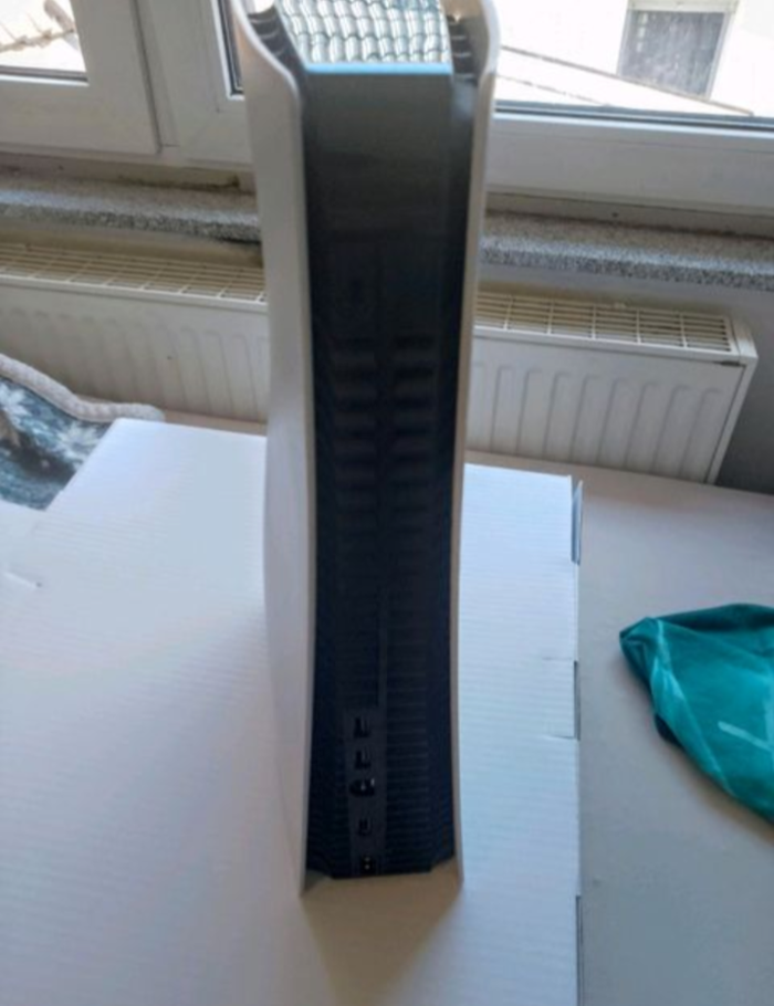 PlayStation 5 Pro - photo numéro 3