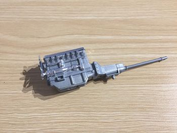 Partie moteur pièce détachée miniature Mercedes Benz 500 K 1936 Burago 1/20 1/20e 1/20eme #A46