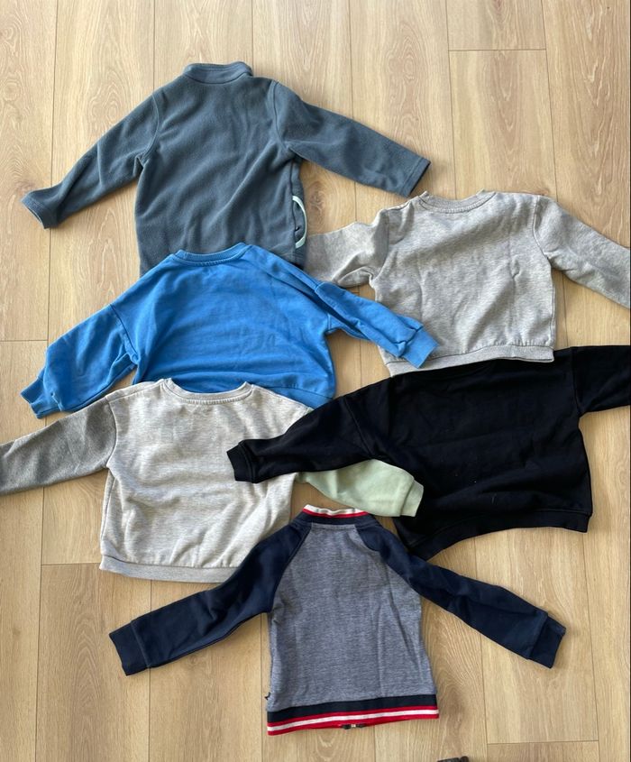 Lot de pull et veste enfant 3ans - photo numéro 5