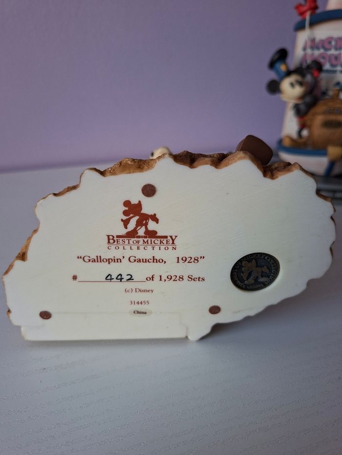Figurine Disney "The Best of Mickey Mouse " Édition limitée et numérotée.  Import USA. - photo numéro 4