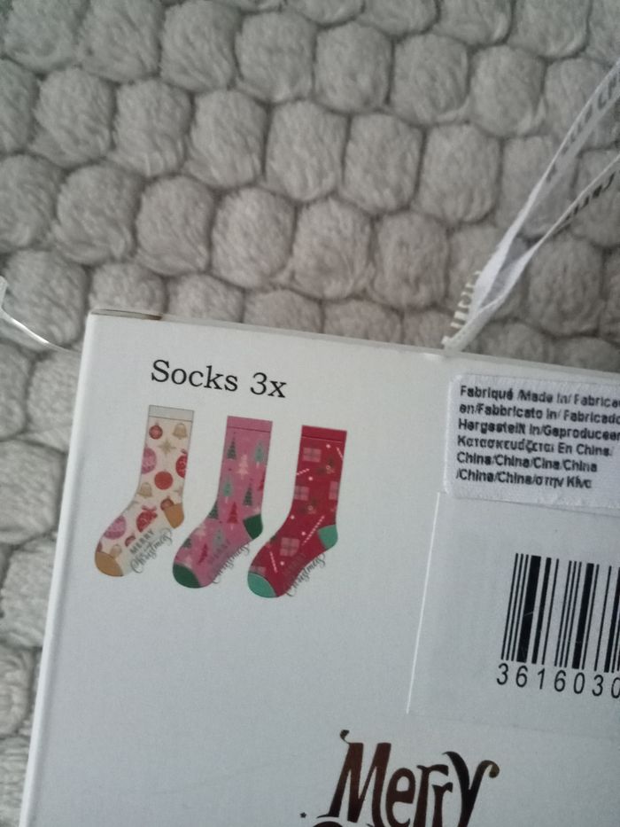 3 paires de chaussettes 23/26 - photo numéro 3