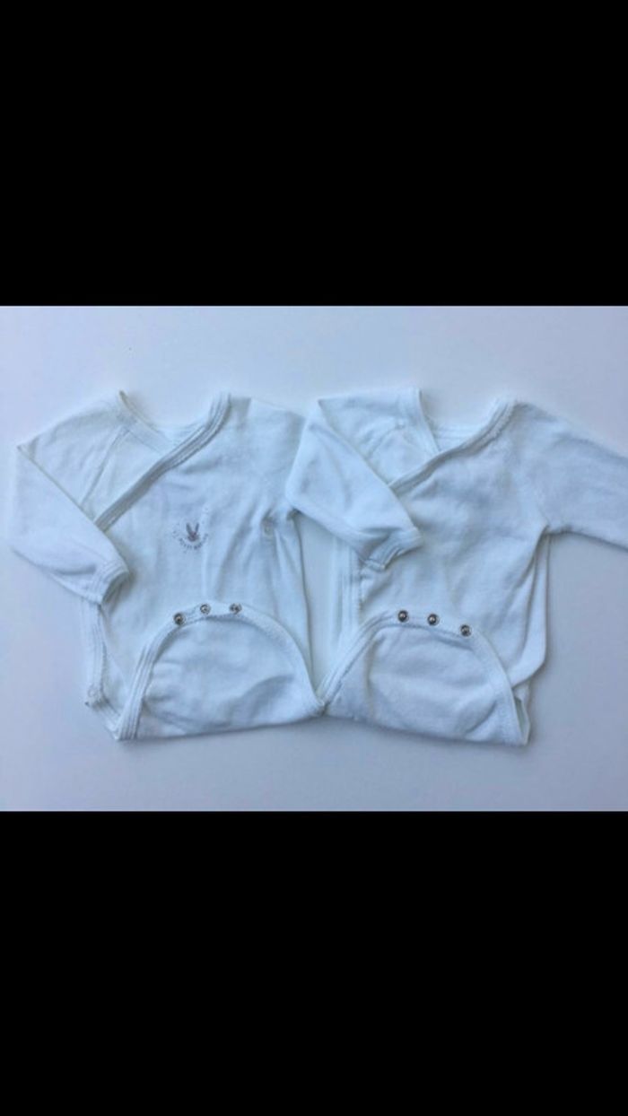 Lot pyjamas et bodies 1 mois - photo numéro 4