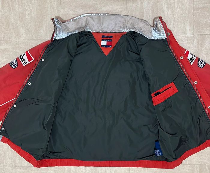 Veste Ferrari x Tommy x Marlboro - photo numéro 4