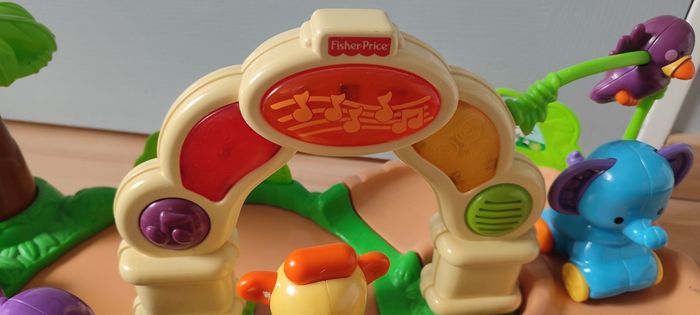 Fisher price jeu manege des animaux - photo numéro 4