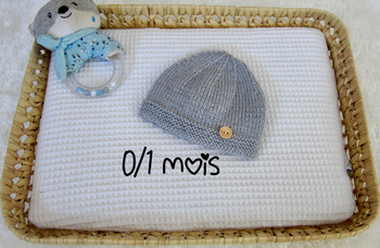 Bonnet/chapeau coloris gris 0/1 mois