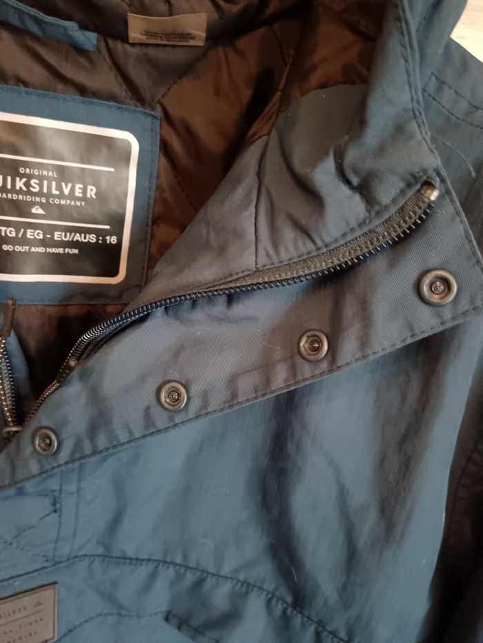 Blouson taille 16 ans marque Quiksilver - photo numéro 4