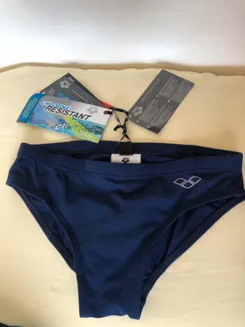 Maillot de bain 10 ans garçon Arena neuf