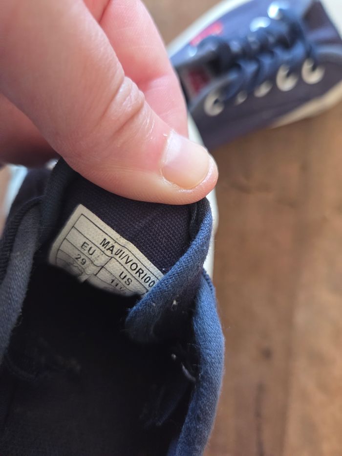 Baskets levis taille 29 - photo numéro 6