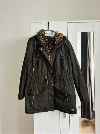 Doudoune / Parka kaki  léopard Only Taille M
