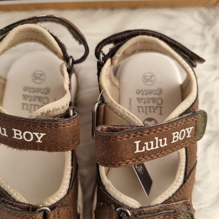 Neuves (non portées) 🏷💙🤩😍 superbes sandales pointure 25 garçon (ferme)!⚘️⚘️⚘️ - photo numéro 4