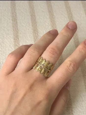 Bague feuilles dorées en acier inoxydable