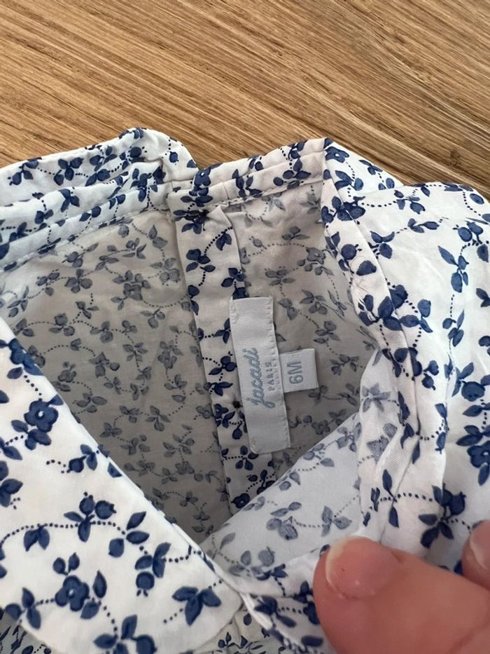 Vend lot de 2 blouses manches courtes jacadi 6 mois neuf sans étiquette - photo numéro 6