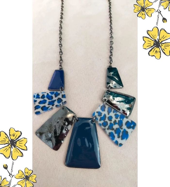 Collier graphique motifs panthère et émail bleu – Collection Brume Bleue - photo numéro 7