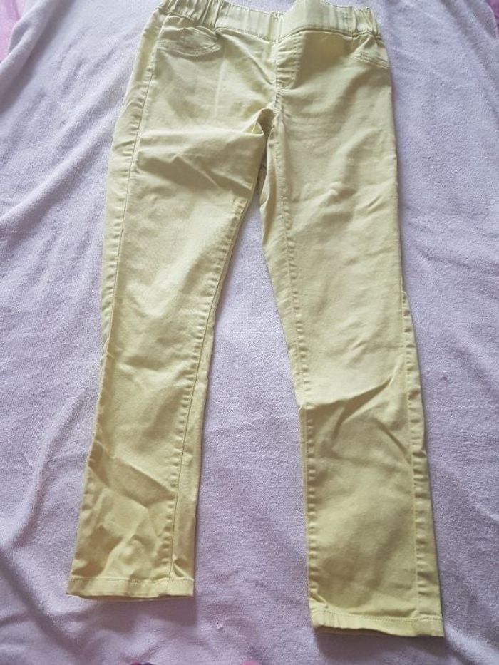 Pantalon femme Esmara jaune