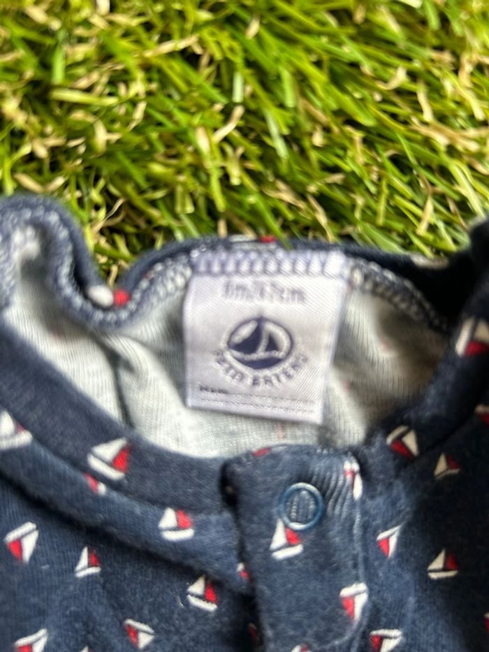 Lot de 2 tee shirts Petit bateau 6 mois - photo numéro 2