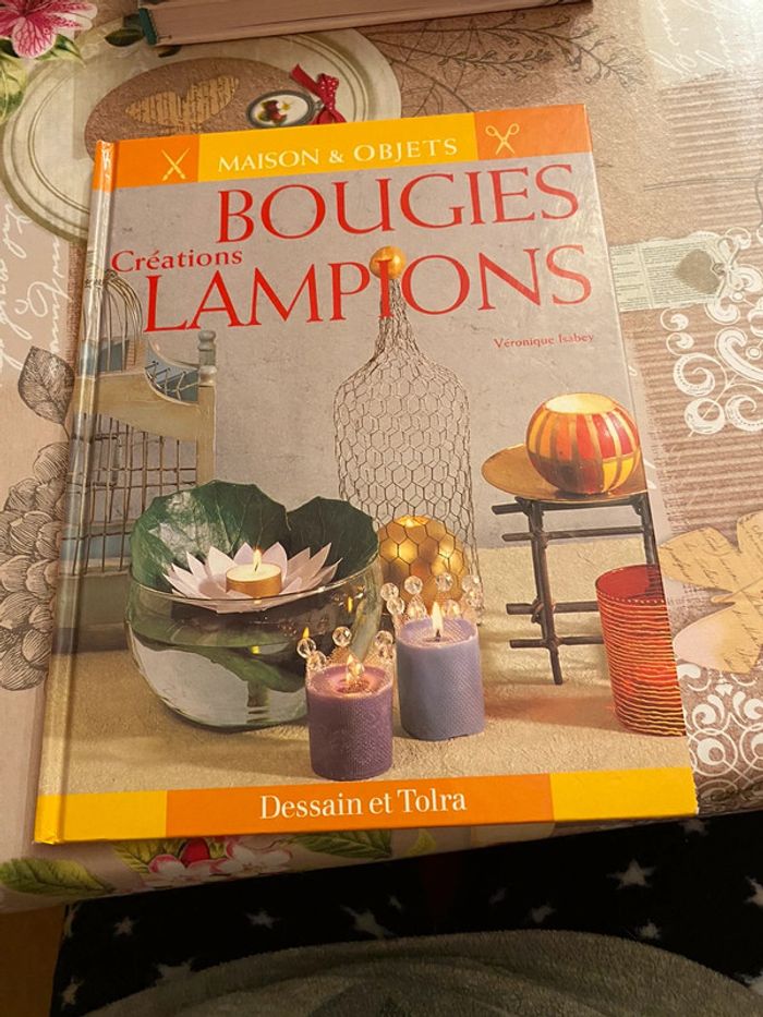 Livre activités manuels