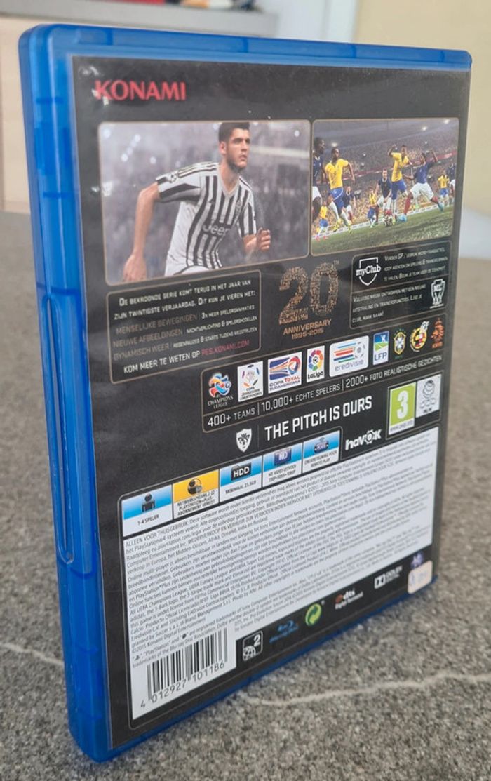 PES 2016 - photo numéro 2