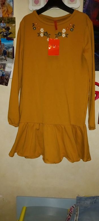 Robe pull t.12 ans fpc neuve