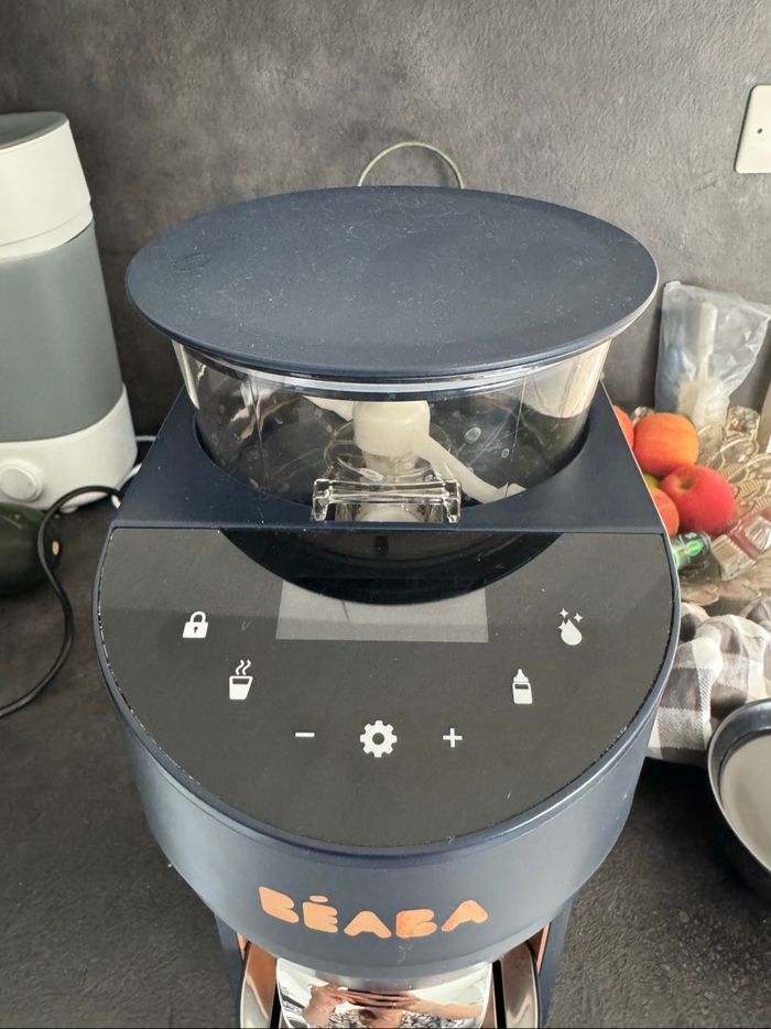 Préparateur pour biberons Béaba Milkeo - photo numéro 4
