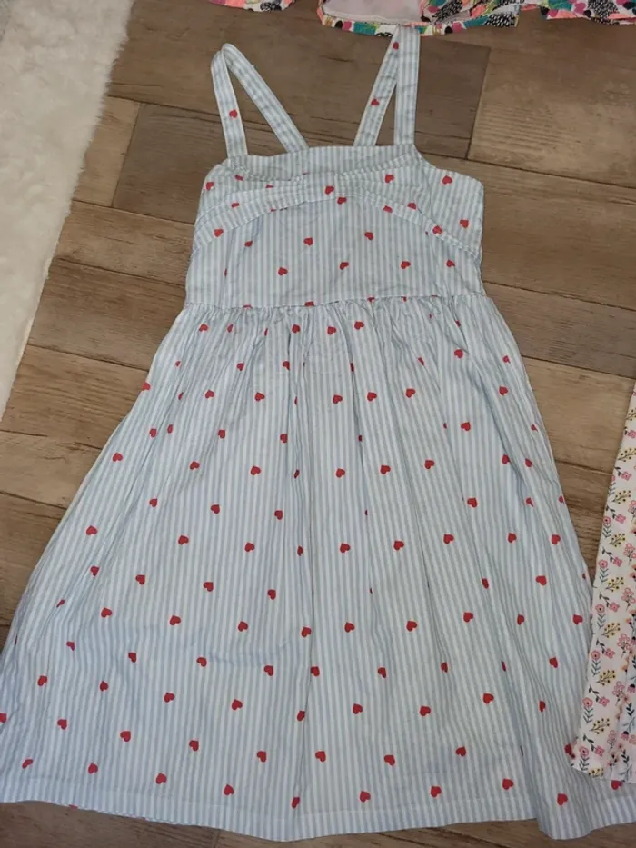 Robe bleu clair coeur