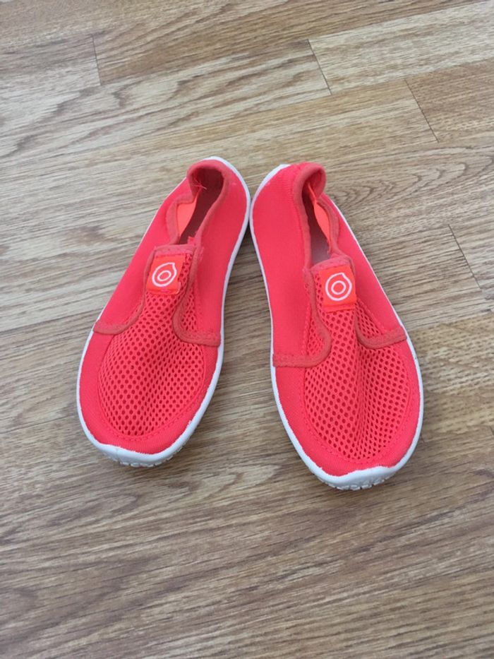 Chaussures de piscine/plage pointure 28/ 29 - photo numéro 3