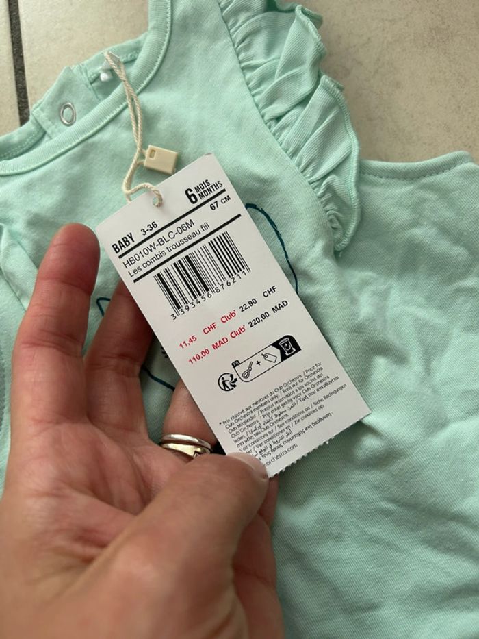 Combinaison orchestra taille 6 mois - photo numéro 3