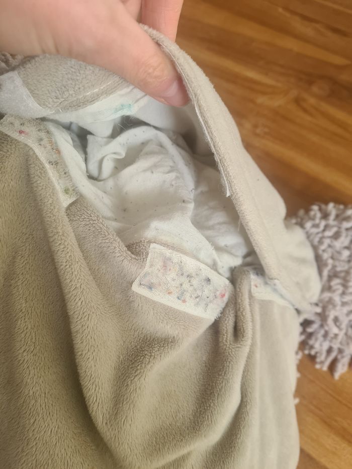 Coussin range pyjamas - photo numéro 4