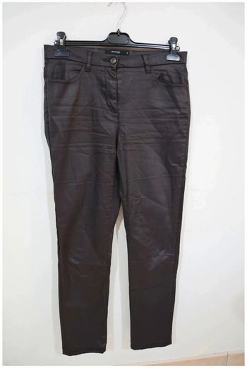 C43 pantalon simili noir Burton 40