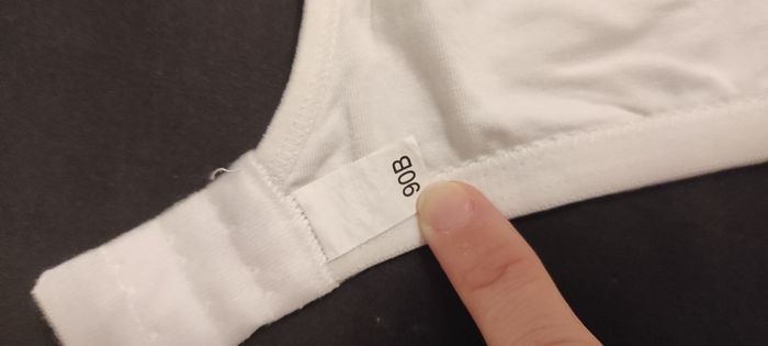 Soutien-gorge blanc allaitement neuf - photo numéro 7