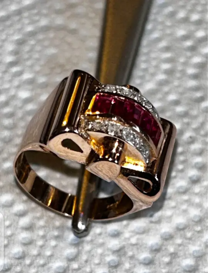 Bague ornée de rubis et de diamants - photo numéro 5