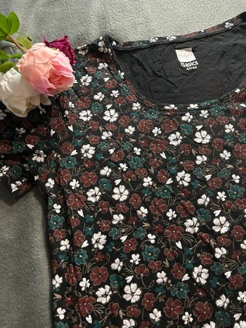 T-shirt fleurie femme