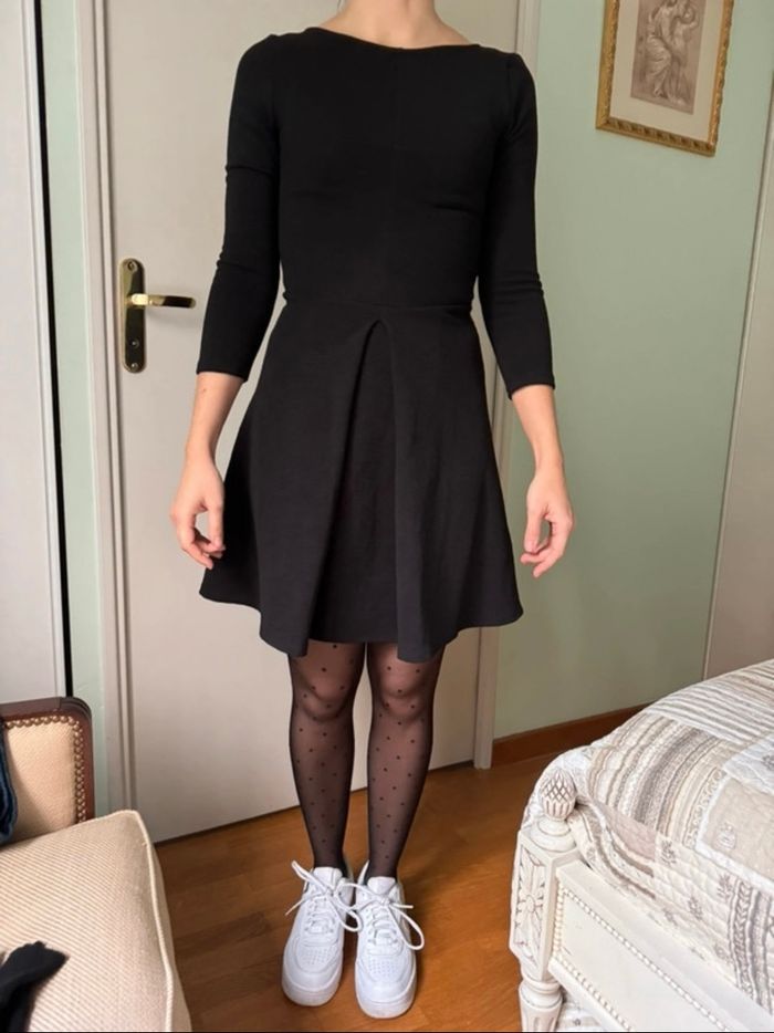 Robe noire Pull&Bear - photo numéro 4