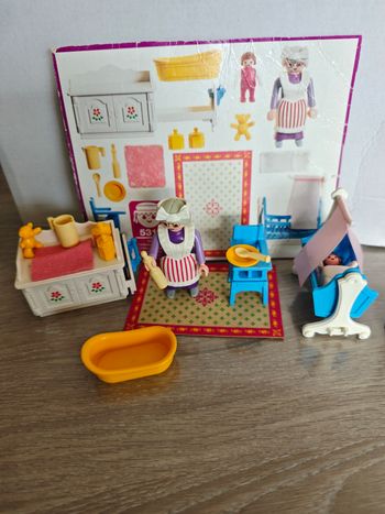 Playmobil 5313 chambre de bébé traditionnelle