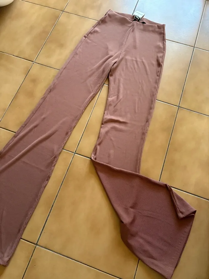 Pantalon femme XS - photo numéro 2