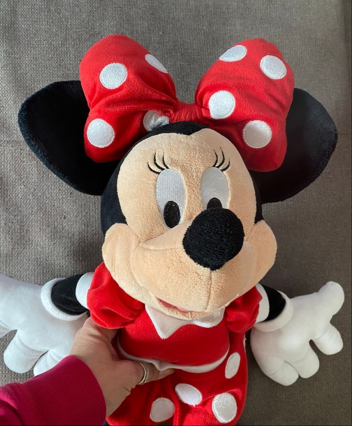 Grande peluche Minnie - photo numéro 3
